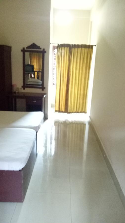 Hotel Nuhman Kondotty Bagian luar foto